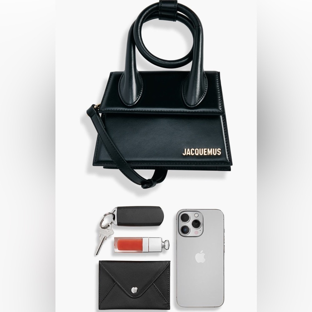 Jacquemus Le Chiquito Noeud Leather Crossbody - Picture 3 of 12